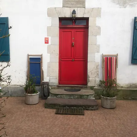 Un Ecrin Dans La Nature بيت للعطل إيسبيليت