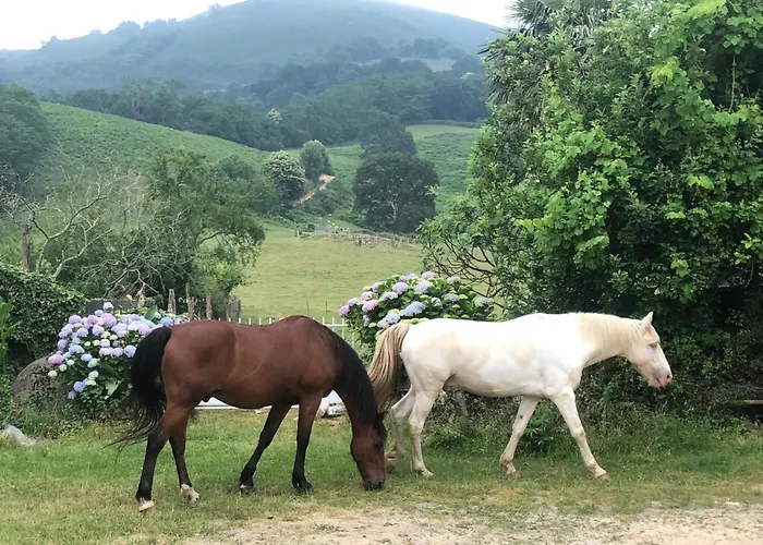 Un Ecrin Dans La Nature بيت للعطل *