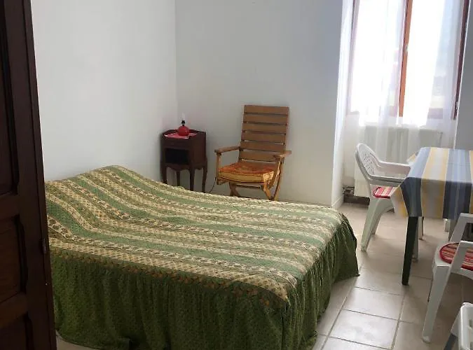 Un Ecrin Dans La Nature بيت للعطل *